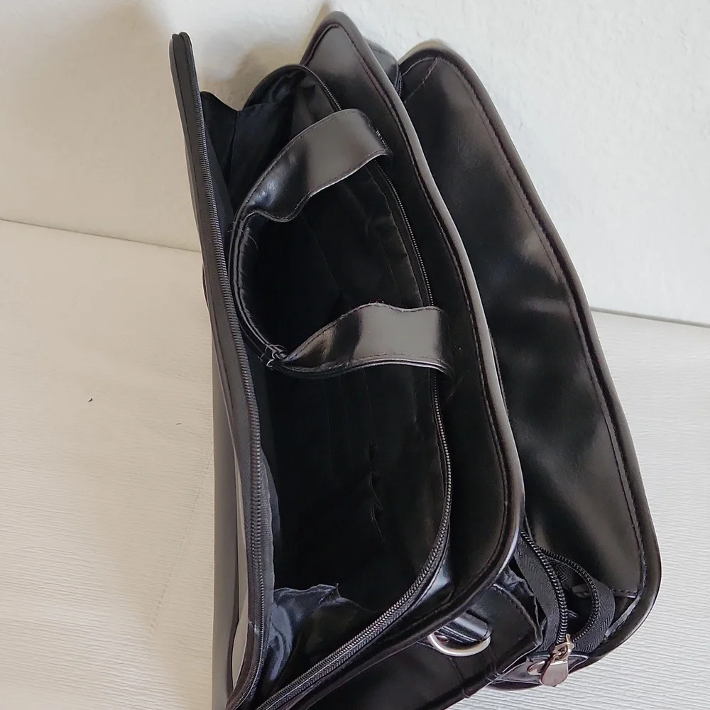 Solo Leather Briefcase